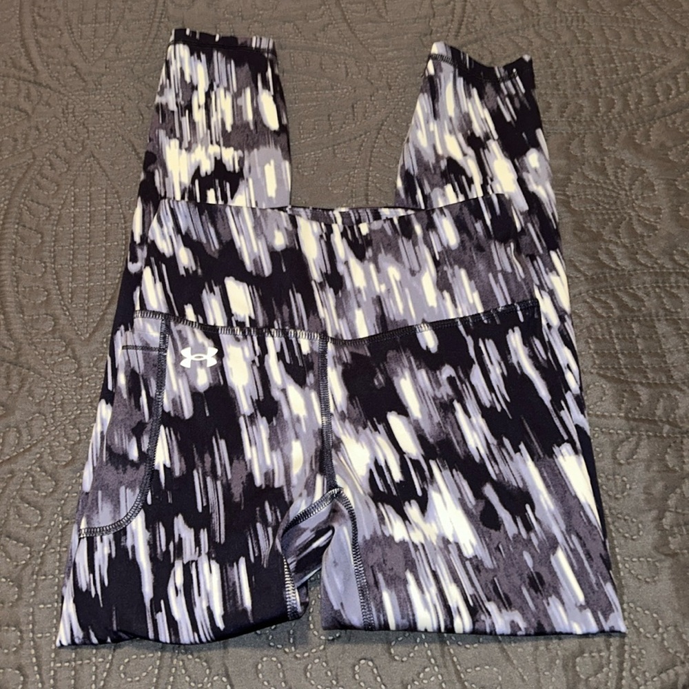 Girls athletic under armor pants